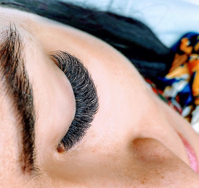 Volume Lashes 8 8